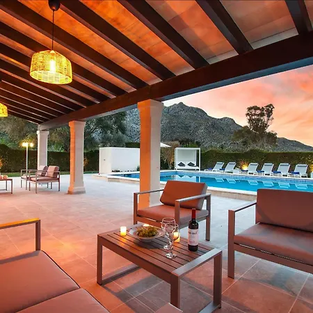 Сasa de vacaciones Beeindruckende Grosse In Der Naehe Von Cala San Vicente *