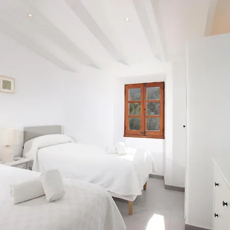 Сasa de vacaciones Beeindruckende Grosse In Der Naehe Von Cala San Vicente